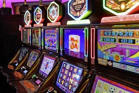 inatoge baccarat betting interface on smartphone portrait mode